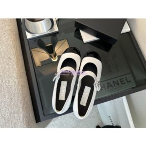 Replica Chanel Mary Jane Patent Calfskin Shoes G45280 White Black 2