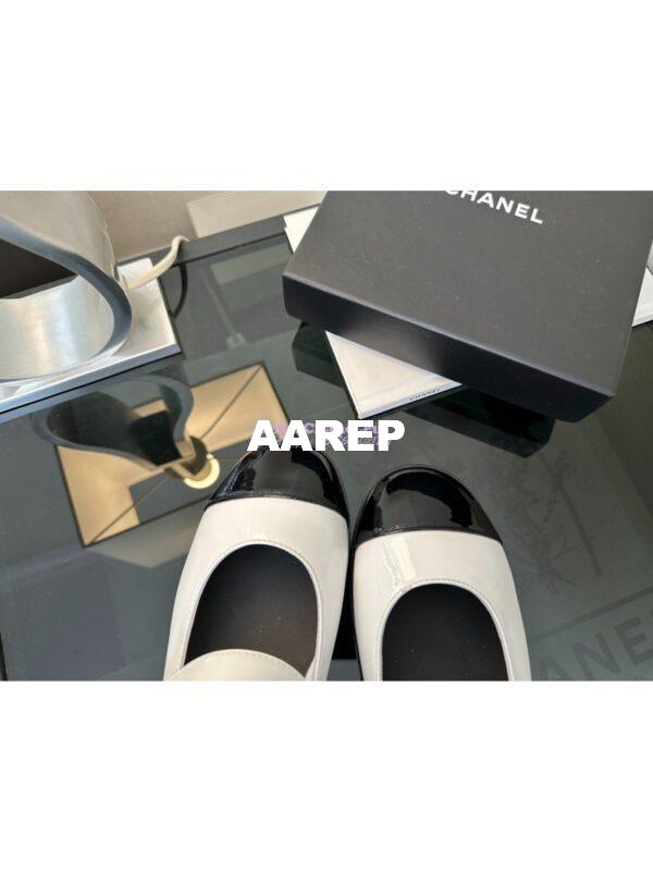 Replica Chanel Mary Jane Patent Calfskin Shoes G45280 White Black 6