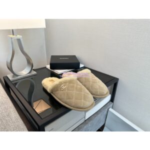 Replica Chanel 23K Fur and Suede Slipper G45121 Beige