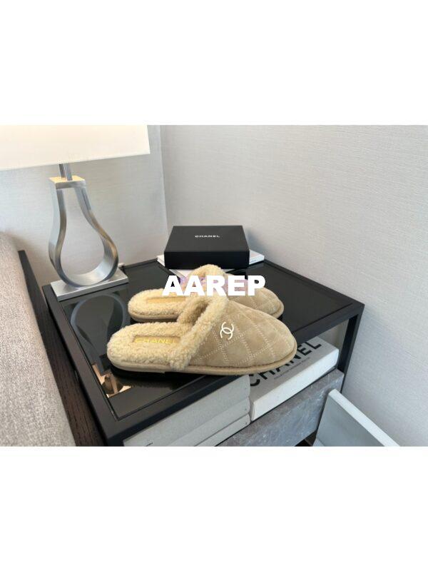 Replica Chanel 23K Fur and Suede Slipper G45121 Beige 4