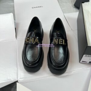 Replica Chanel 24P Logo Enamel Loafers Shiny Calfskin G45788