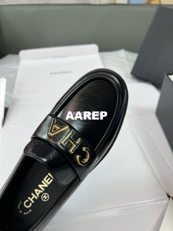 Replica Chanel 24P Logo Enamel Loafers Shiny Calfskin G45788 16