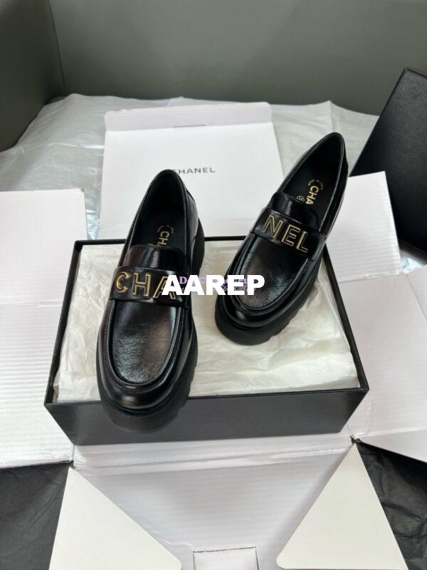 Replica Chanel 24P Logo Enamel Loafers Shiny Calfskin G45788 22