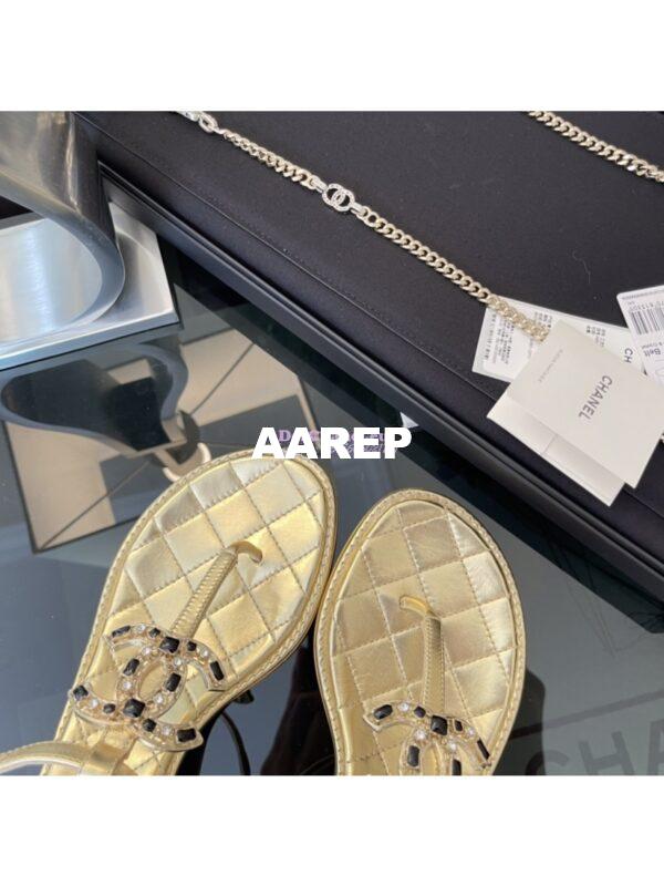 Replica Chanel Limited Edition Metallic Lambskin CC Jewels Sandals 35mm G36402 Gold 4
