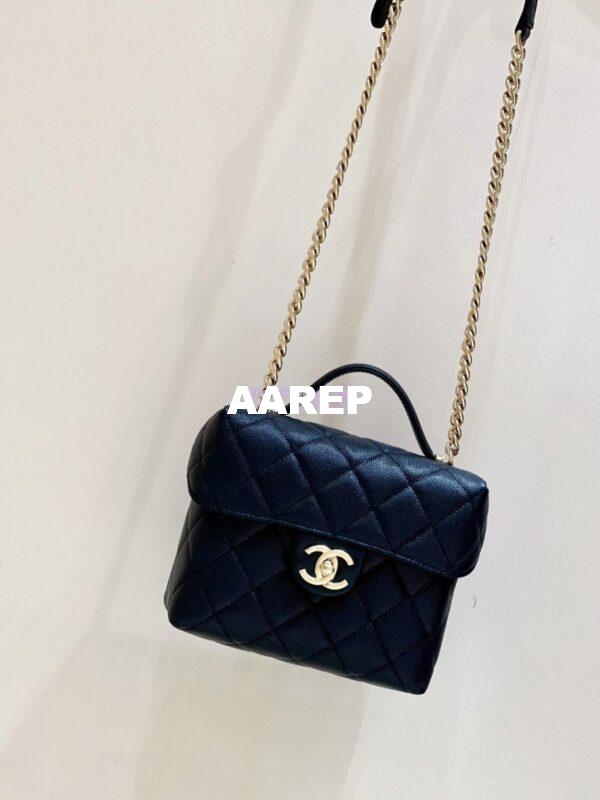 Replica Chanel 23P Grained Calfskin Small Vanity Case with Handle AS3729 Black (Limited Edition) 4