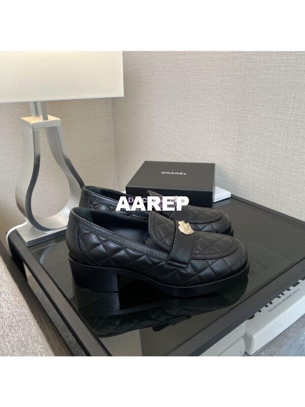 Replica Chanel 24A Heart CC Loafers Quilted Lambskin 50mm G39697 Black 3