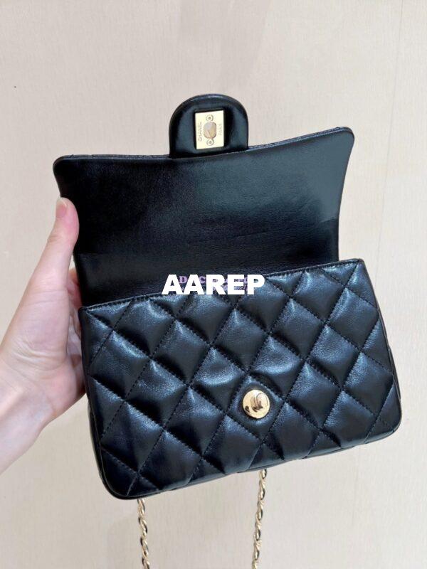 Replica Chanel Shiny Lambskin Small Flap Bag with Top Handle AS4023 Black 16