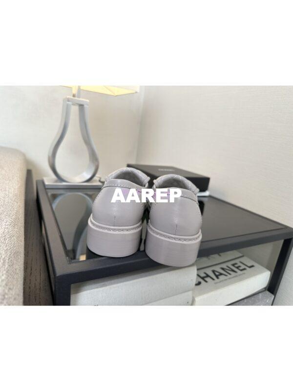Replica Chanel 24A Twist Lock CC Lambskin Loafers G36646 Grey 8