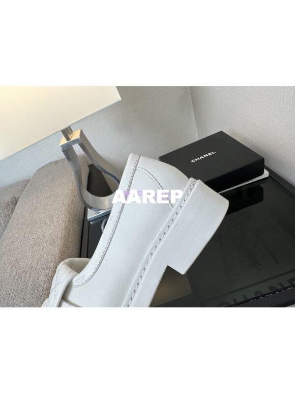 Replica Chanel 24A Twist Lock CC Lambskin Loafers G36646 White 8