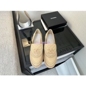 Replica Chanel 24A Twist Lock CC Lambskin Loafers G36646 Beige
