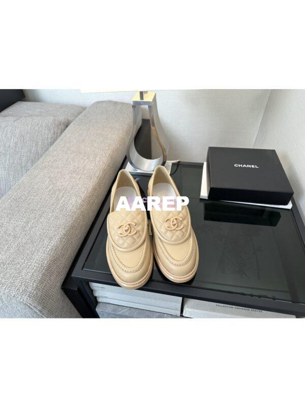 Replica Chanel 24A Twist Lock CC Lambskin Loafers G36646 Beige 2