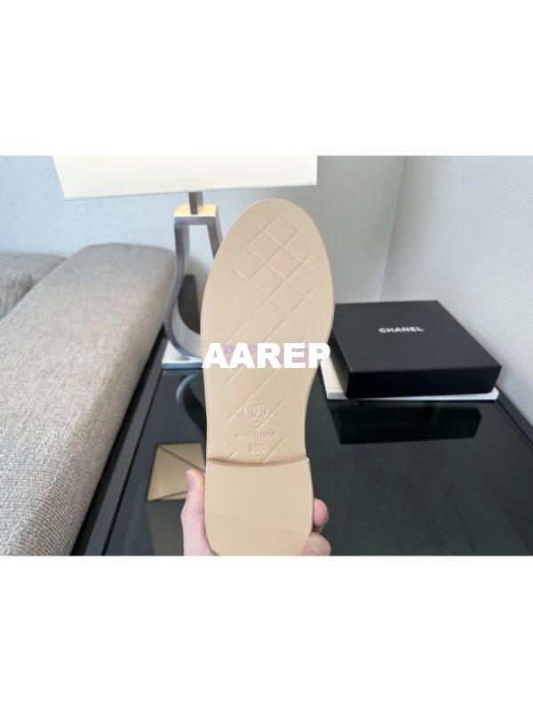Replica Chanel 24A Twist Lock CC Lambskin Loafers G36646 Beige 9
