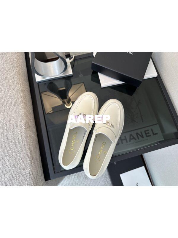 Replica Chanel 24P Imported Brushed Calfskin Loafer Moccasins G45504 White 3
