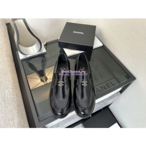 Replica Chanel 24P Imported Brushed Calfskin Loafer Moccasins G45504 Black
