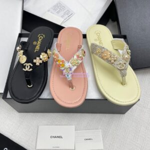 Replica Chanel SS25 Thongs in Tweed & Metal G46304