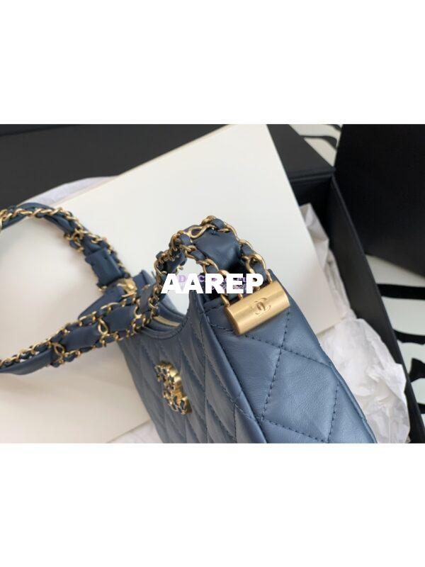 Replica Chanel 23K New Hobo Bag Lambskin Gold Hardware AS4422 Denim 4
