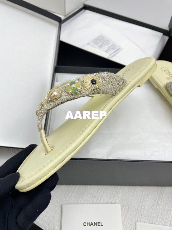 Replica Chanel SS25 Thongs in Tweed & Metal G46304 8