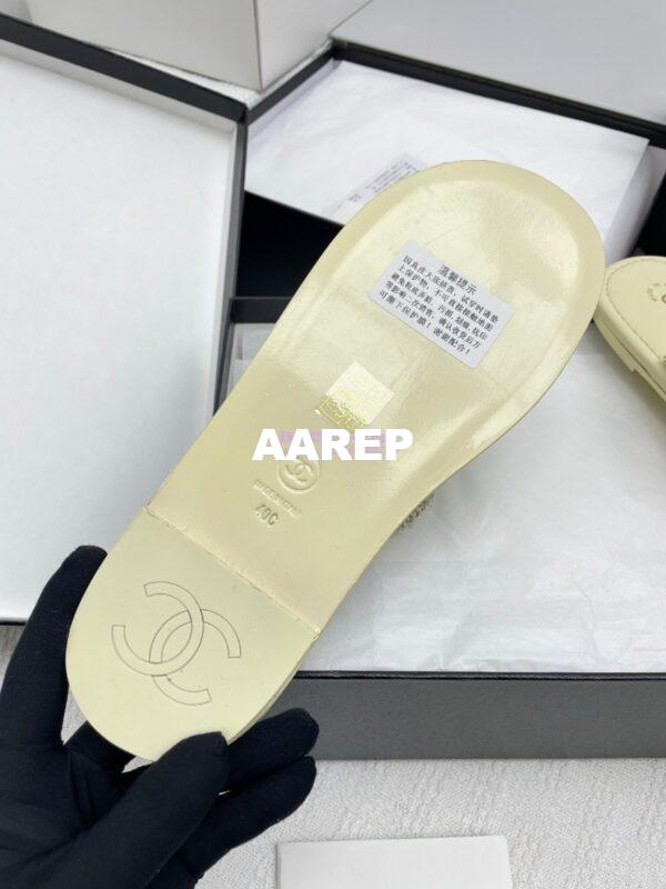 Replica Chanel SS25 Thongs in Tweed & Metal G46304 10