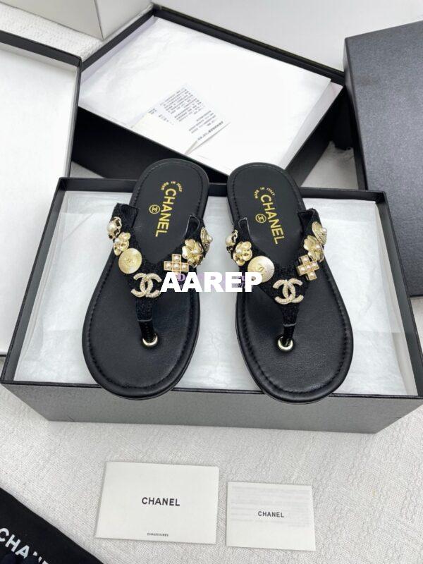 Replica Chanel SS25 Thongs in Tweed & Metal G46304 11