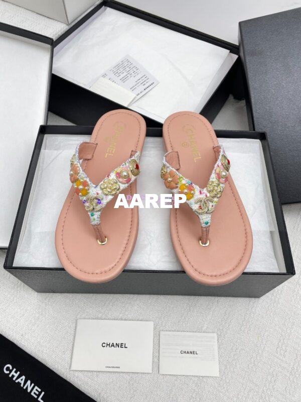 Replica Chanel SS25 Thongs in Tweed & Metal G46304 17