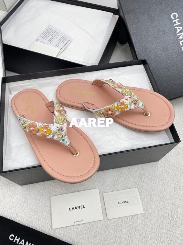Replica Chanel SS25 Thongs in Tweed & Metal G46304 19