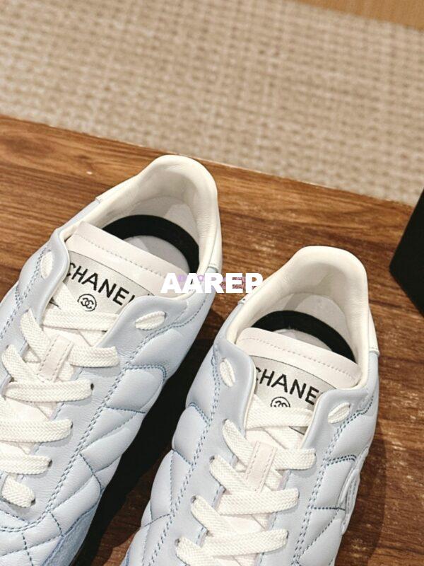 Replica Chanel SS25 Shiny Calfskin, Calfskin & Suede Calfskin Trainers G45839 Light Blue 7