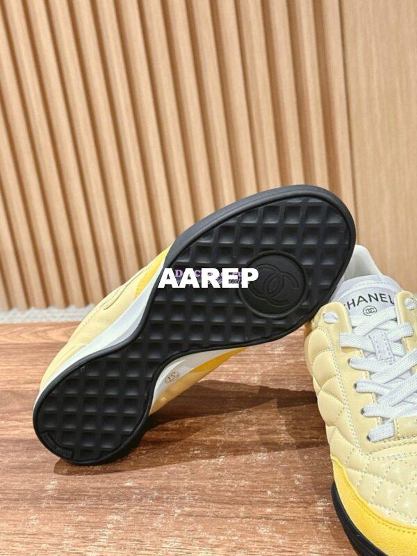 Replica Chanel SS25 Shiny Calfskin, Calfskin & Suede Calfskin Trainers G45839 Yellow 9