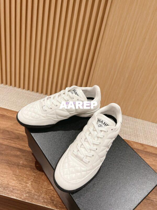 Replica Chanel SS25 Shiny Calfskin, Calfskin & Suede Calfskin Trainers G45839 White 6