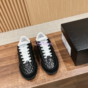 Replica Chanel SS25 Shiny Calfskin, Calfskin & Suede Calfskin Trainers G45839 Black 2