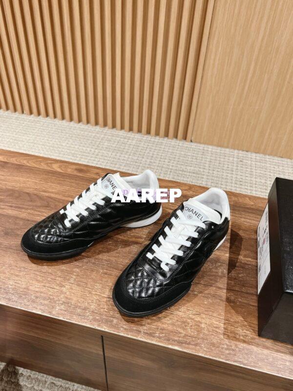 Replica Chanel SS25 Shiny Calfskin, Calfskin & Suede Calfskin Trainers G45839 Black 3
