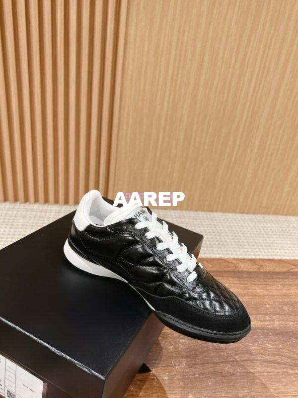 Replica Chanel SS25 Shiny Calfskin, Calfskin & Suede Calfskin Trainers G45839 Black 5