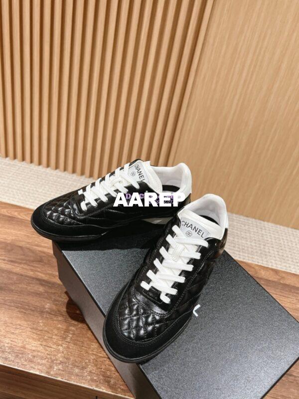 Replica Chanel SS25 Shiny Calfskin, Calfskin & Suede Calfskin Trainers G45839 Black 6