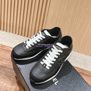 Replica Chanel SS25 Calfskin & Suede Calfskin Trainers G46372 Black 2