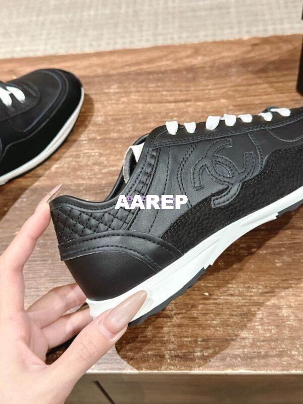 Replica Chanel SS25 Calfskin & Suede Calfskin Trainers G46372 Black 5