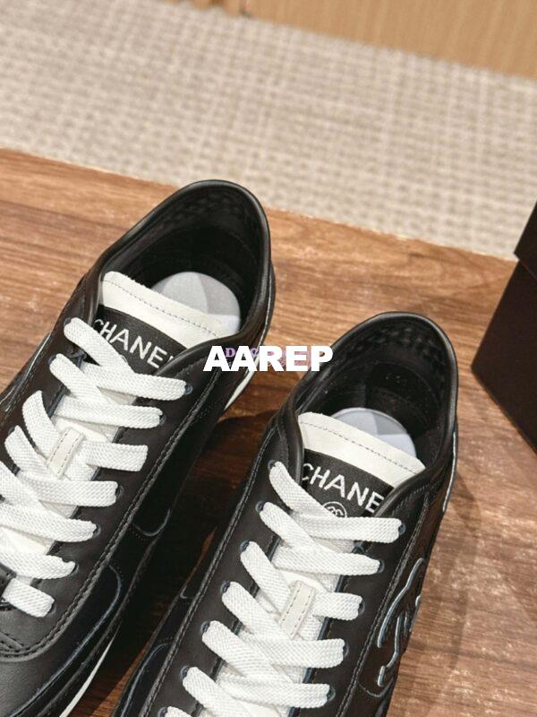 Replica Chanel SS25 Calfskin & Suede Calfskin Trainers G46372 Black 8