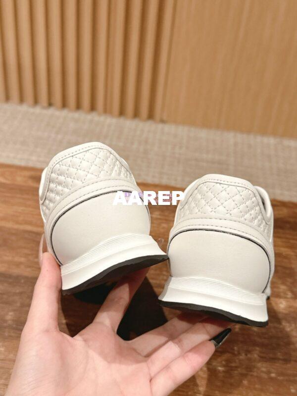 Replica Chanel SS25 Calfskin & Suede Calfskin Trainers G46372 White 6