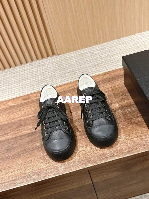 Replica Chanel Printed Lambskin Trainers G46368 Black 4