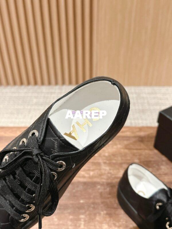 Replica Chanel Printed Lambskin Trainers G46368 Black 7