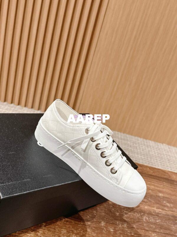 Replica Chanel Printed Lambskin Trainers G46368 White 3