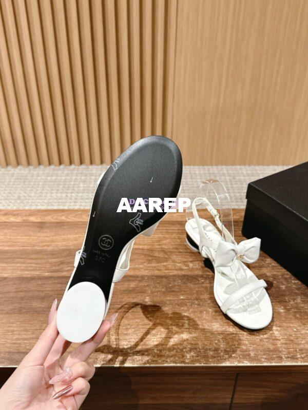 Replica Chanel SS25 Lambskin Sandals 25mm G46193 White 9
