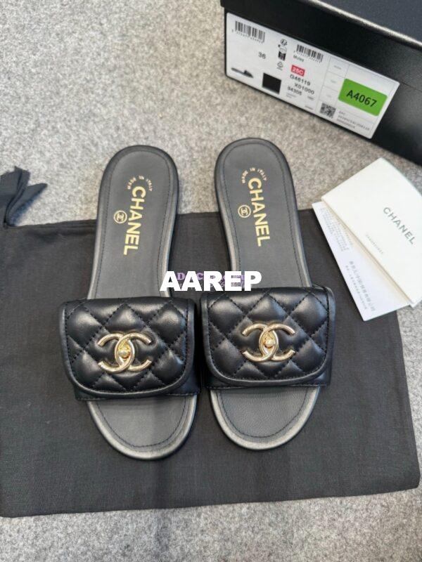 Replica Chanel 25P CC Clasp Quilted Lambskin Slides G46119 Black 6
