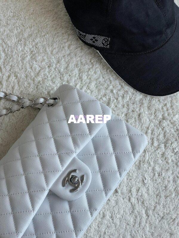 Replica Chanel Small Classic Double Flap Bag in Silver Hardware 23cm Quilted Caviar White 5