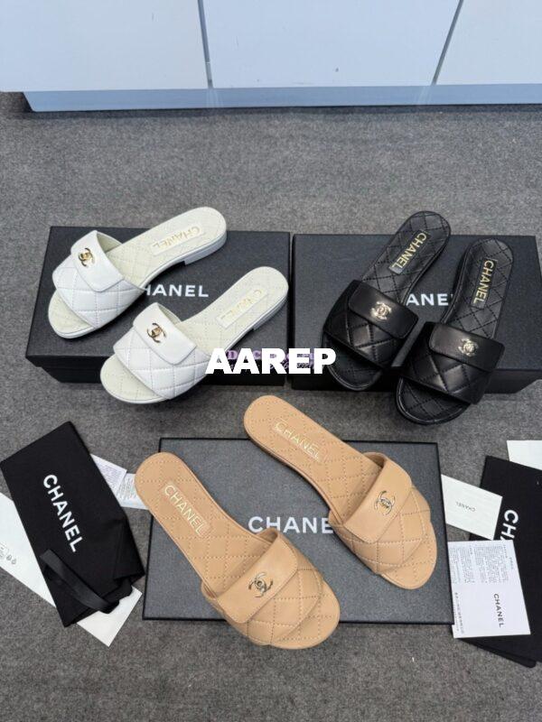 Replica Chanel 25P CC Turnlock Lambskin Slides G38232 Black 3
