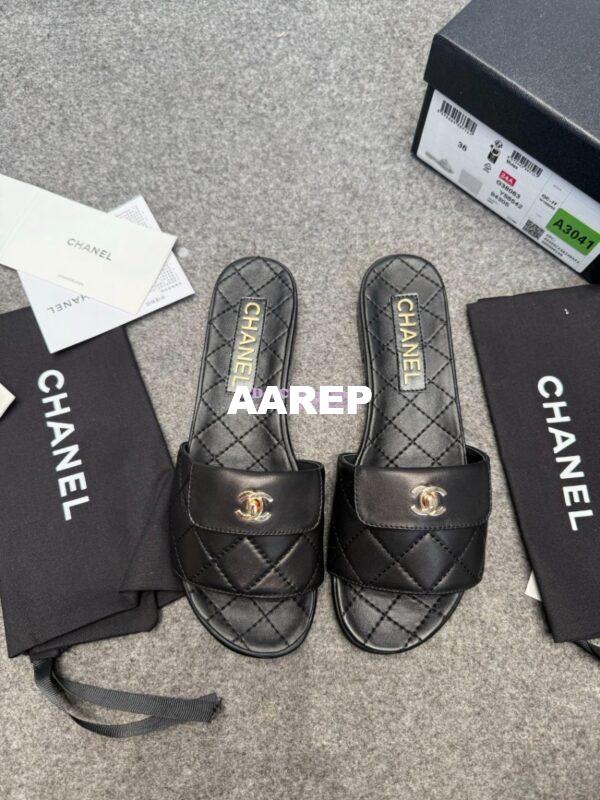 Replica Chanel 25P CC Turnlock Lambskin Slides G38232 Black 7