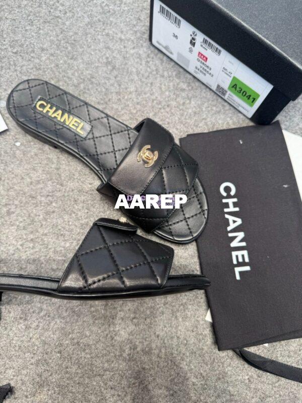 Replica Chanel 25P CC Turnlock Lambskin Slides G38232 Black 10