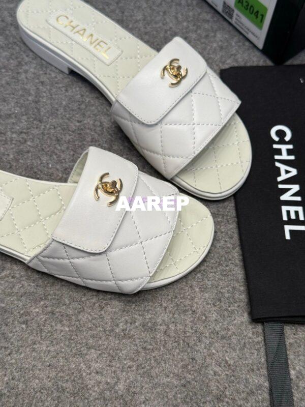 Replica Chanel 25P CC Turnlock Lambskin Slides G38232 White 10