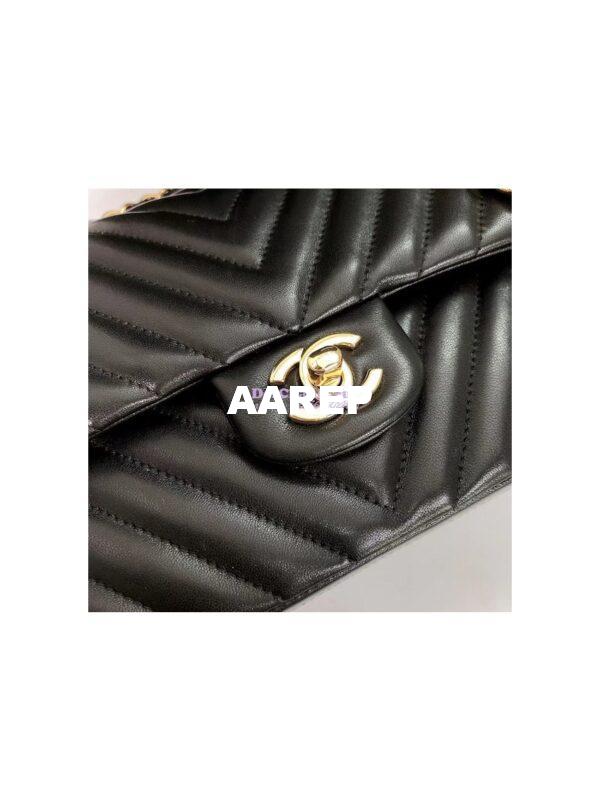 Replica Chanel Chevron Flap 25cm in black Lambskin Bag 11