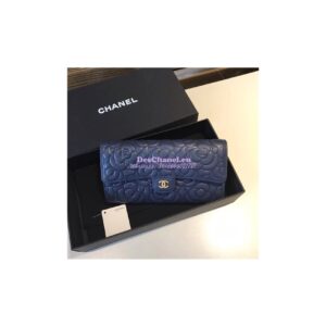 Replica Chanel Camellia Flap Wallet in dark blue lambskin leather A80758