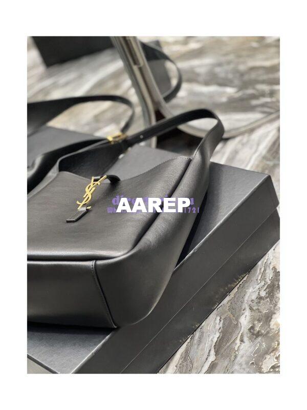 Replica YSL Saint Laurent Le 5 À 7 Soft Small Hobo Bag In Smooth Leather 713938 Black 11
