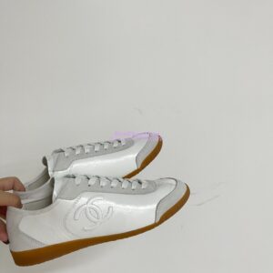 Replica Chanel 24P Calfskin & Suede Calfskin Trainers G45996 White 2